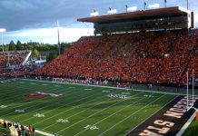 oregon state football 2019 season win total betting