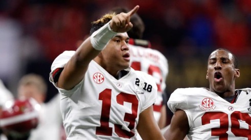 Alabama favored by 25.5 over South Carolina Alabama favored by 25.5 over South Carolina