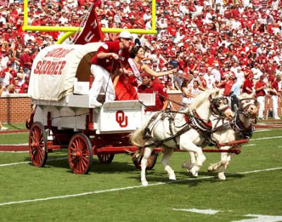 sooners favored by 27 over texas tech