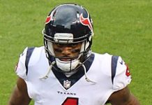 texans favored